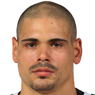 https://img.brianuzna.com/img/basketball/player/60d8c232a4705d26026042d059f399be.png